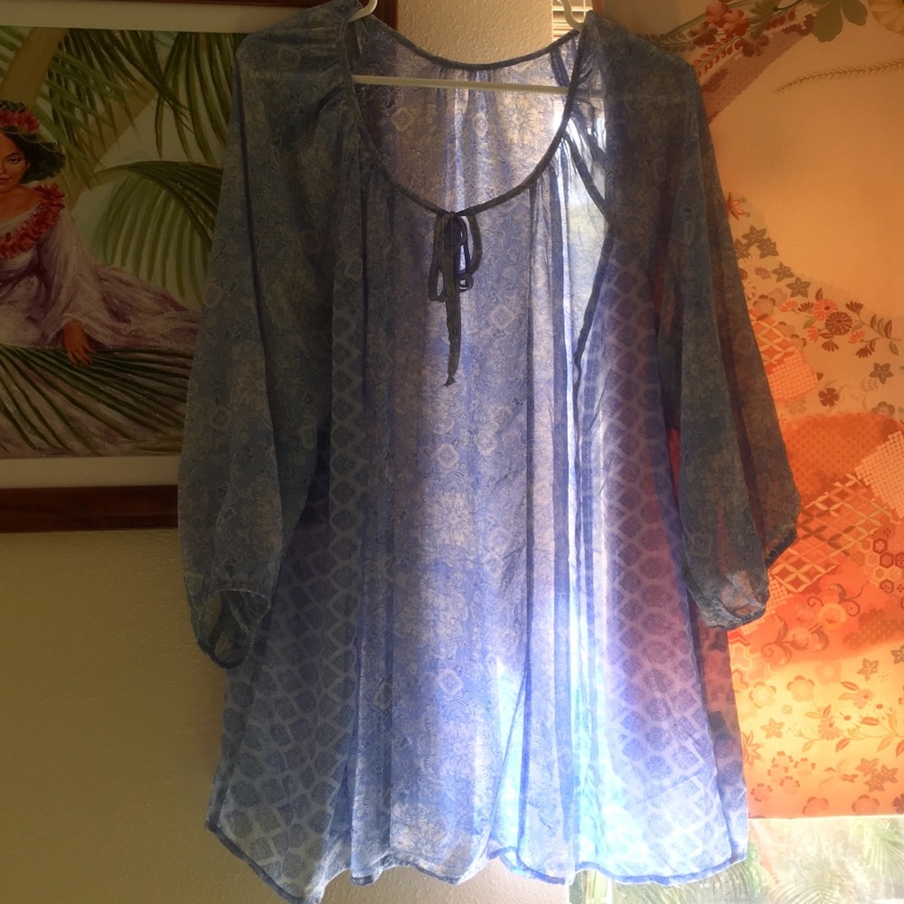 shear polyester peasant blouse never worn